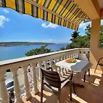 Penzion Tiha Lili 4*