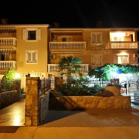 Casa de hóspedes Tiha Lili