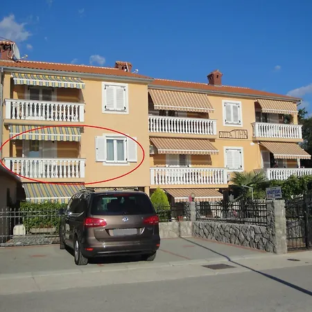 Casa de hóspedes Tiha Lili 4*