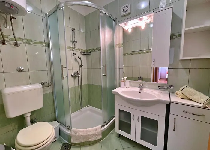 Tiha Lili 4* שילו