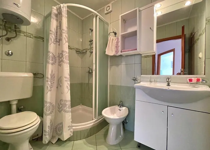 Tiha Lili 4* שילו